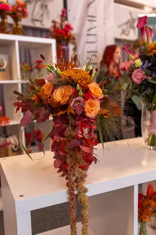 Wedding Emotions Prüm 2026 – Floristik mit üppigem Hochzeitsstrauß